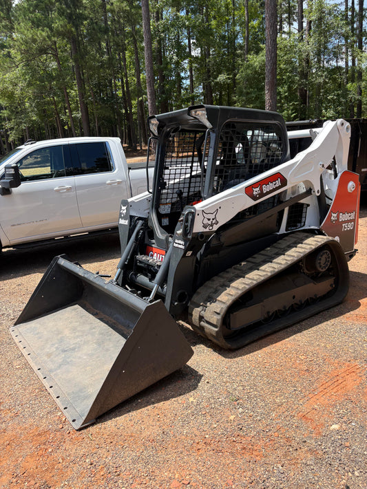 🚜 Bobcat Skid Steer Rental